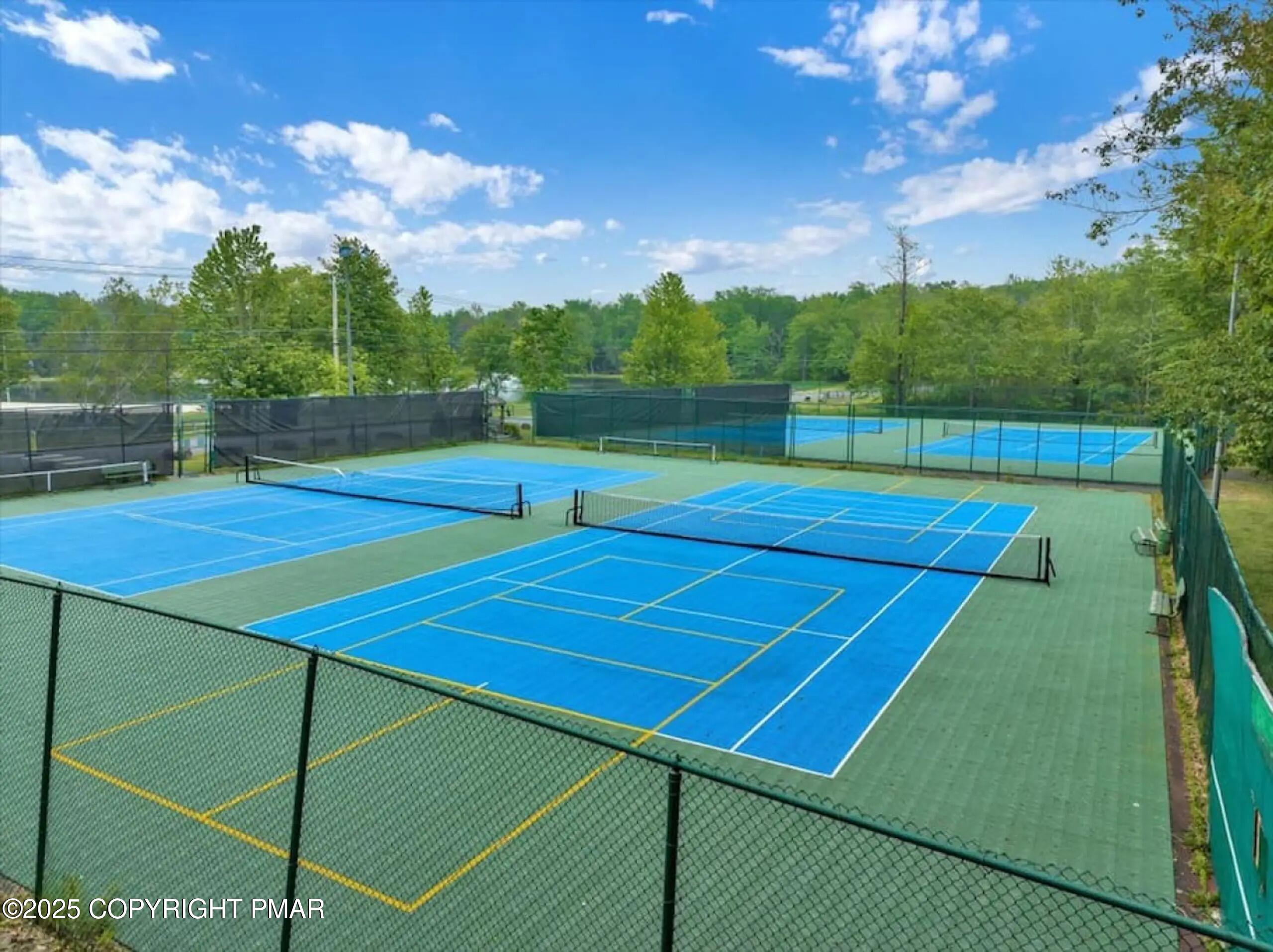 1827 Stag Run Pocono Lake, PA 18347 - Photo 39 of 41 Image 3