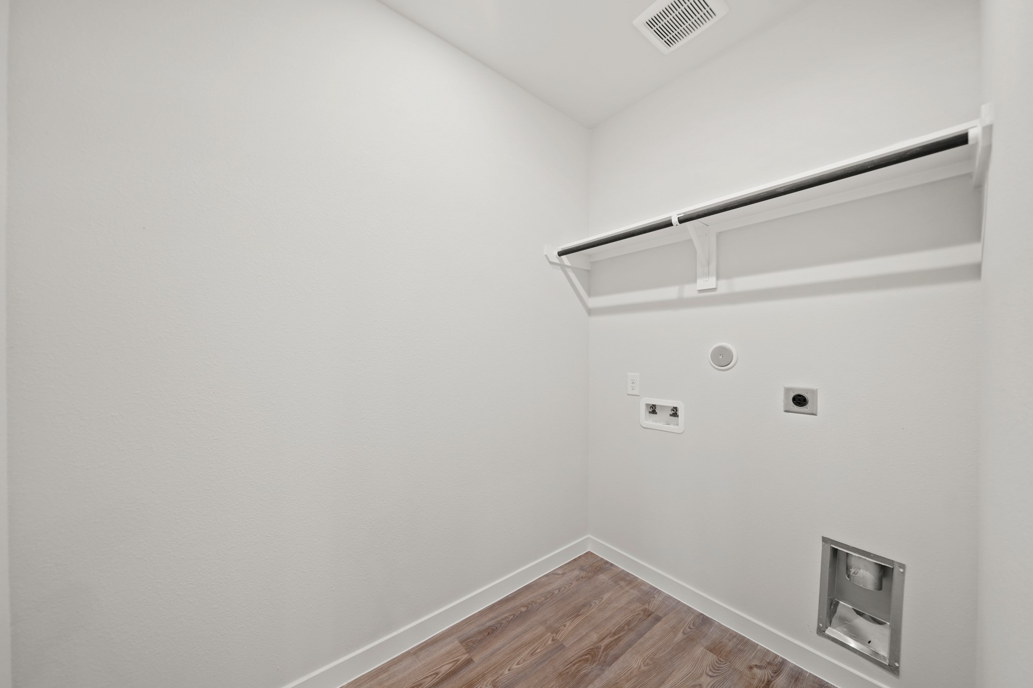 9703 Caney Bend Road Conroe, TX 77303 - Photo 16 of 22 representative photo