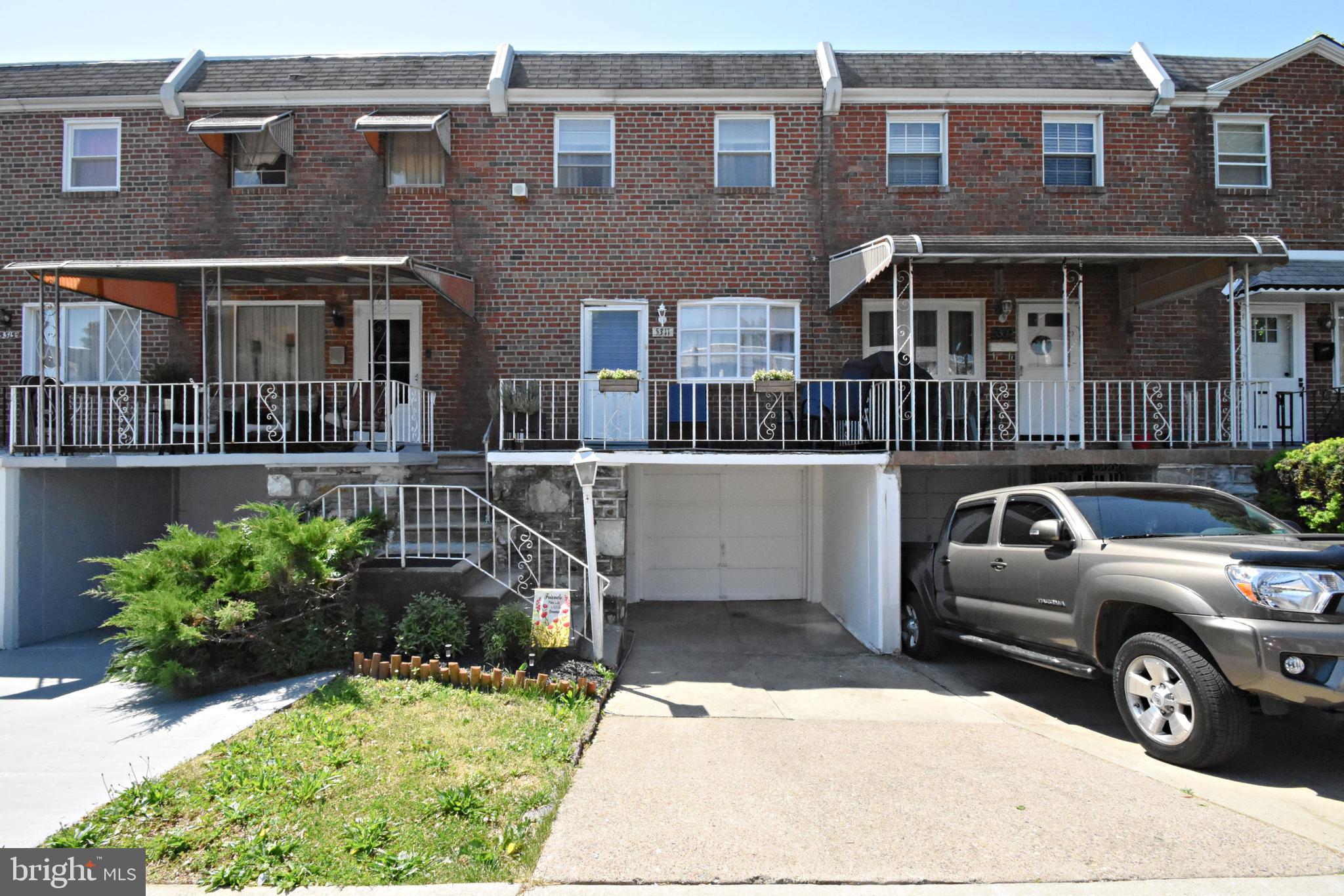 5311 Gillespie Street Philadelphia, PA 19124 - Photo 2 of 44