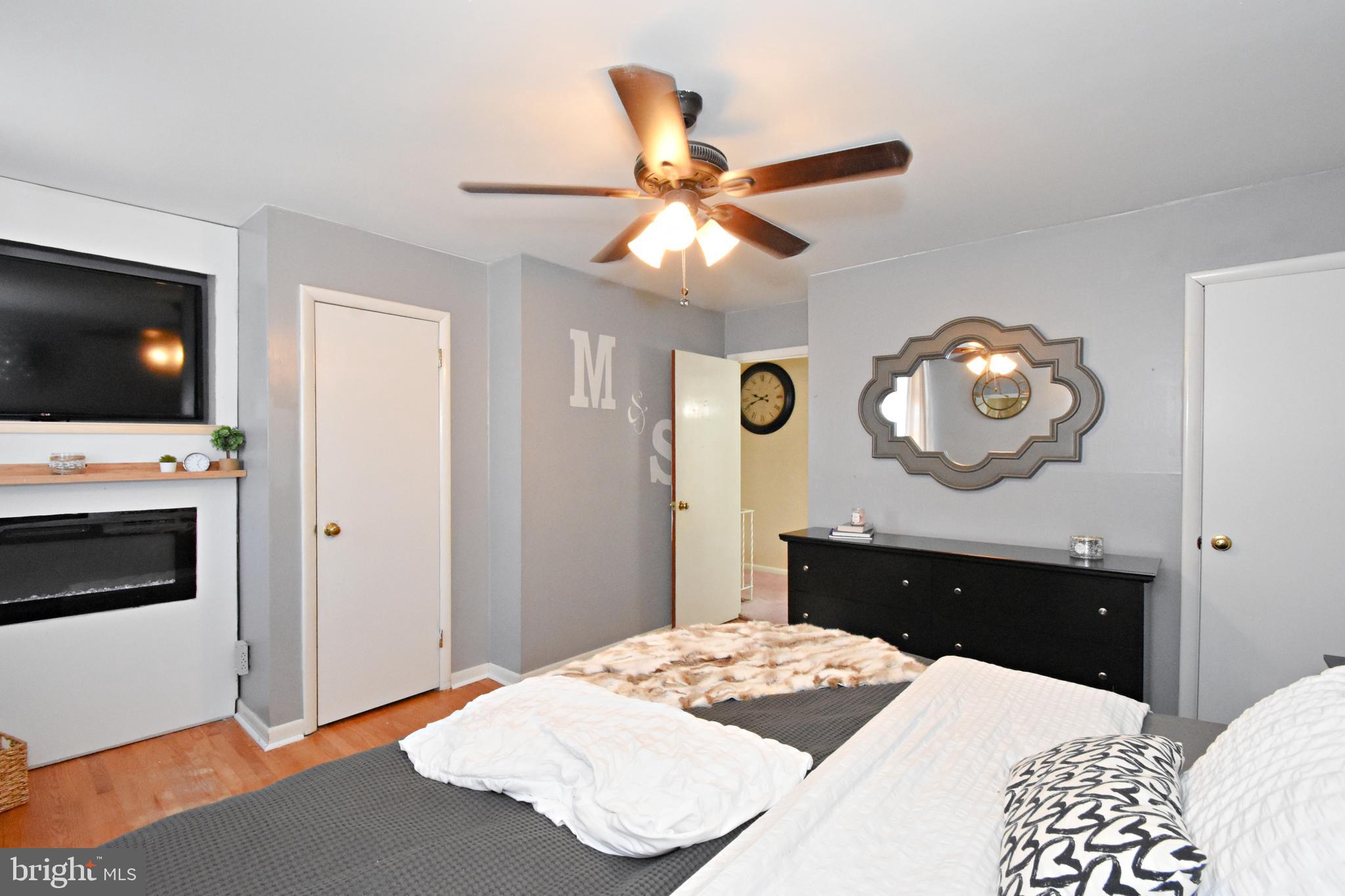 5311 Gillespie Street Philadelphia, PA 19124 - Photo 18 of 44