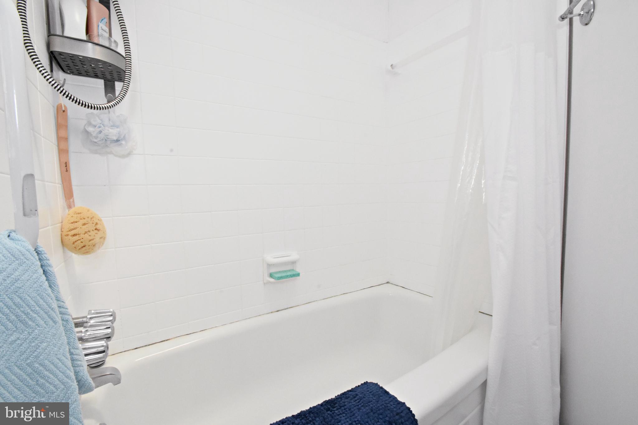 5311 Gillespie Street Philadelphia, PA 19124 - Photo 24 of 44