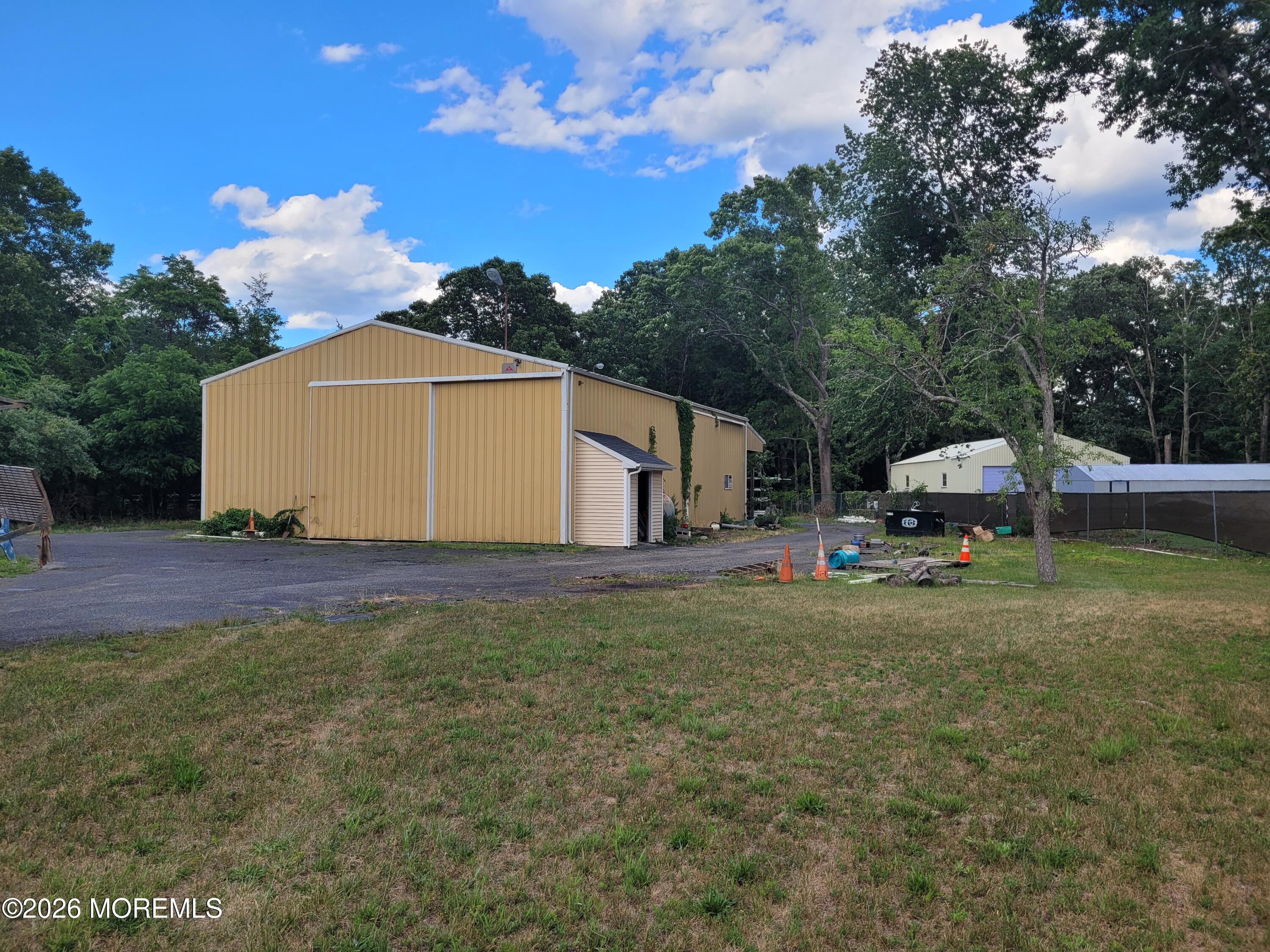 1198 Maxim Southard Road Howell, NJ 07731 - Photo 2 of 30 1000003481 (1)