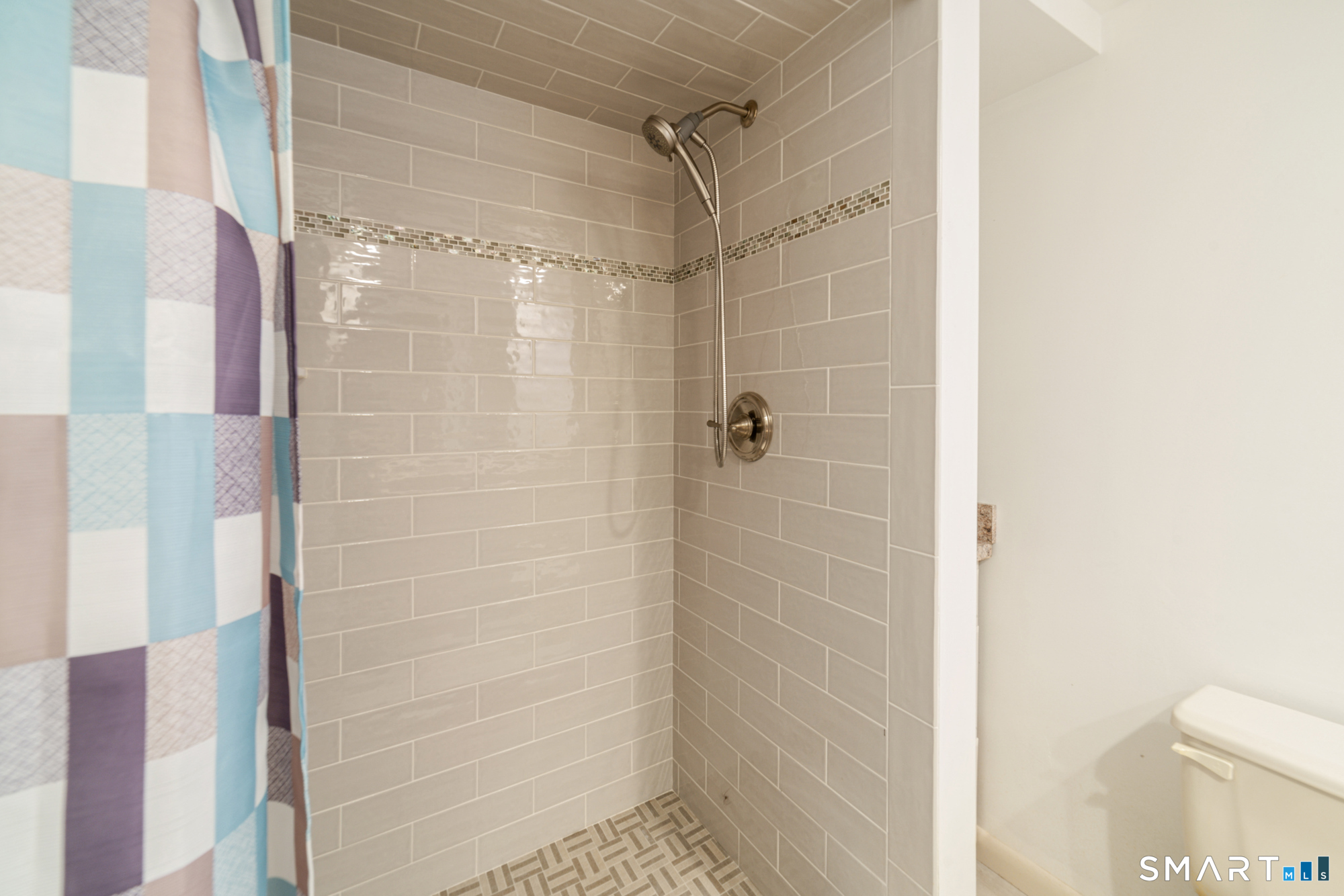 72 Calhoun Avenue Trumbull, CT 06611 - Photo 34 of 39