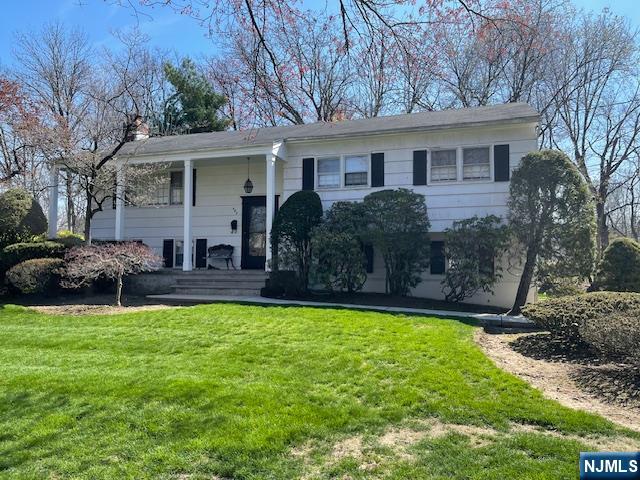 482 Tulane Court Paramus, NJ 07652 - Photo 5 of 6