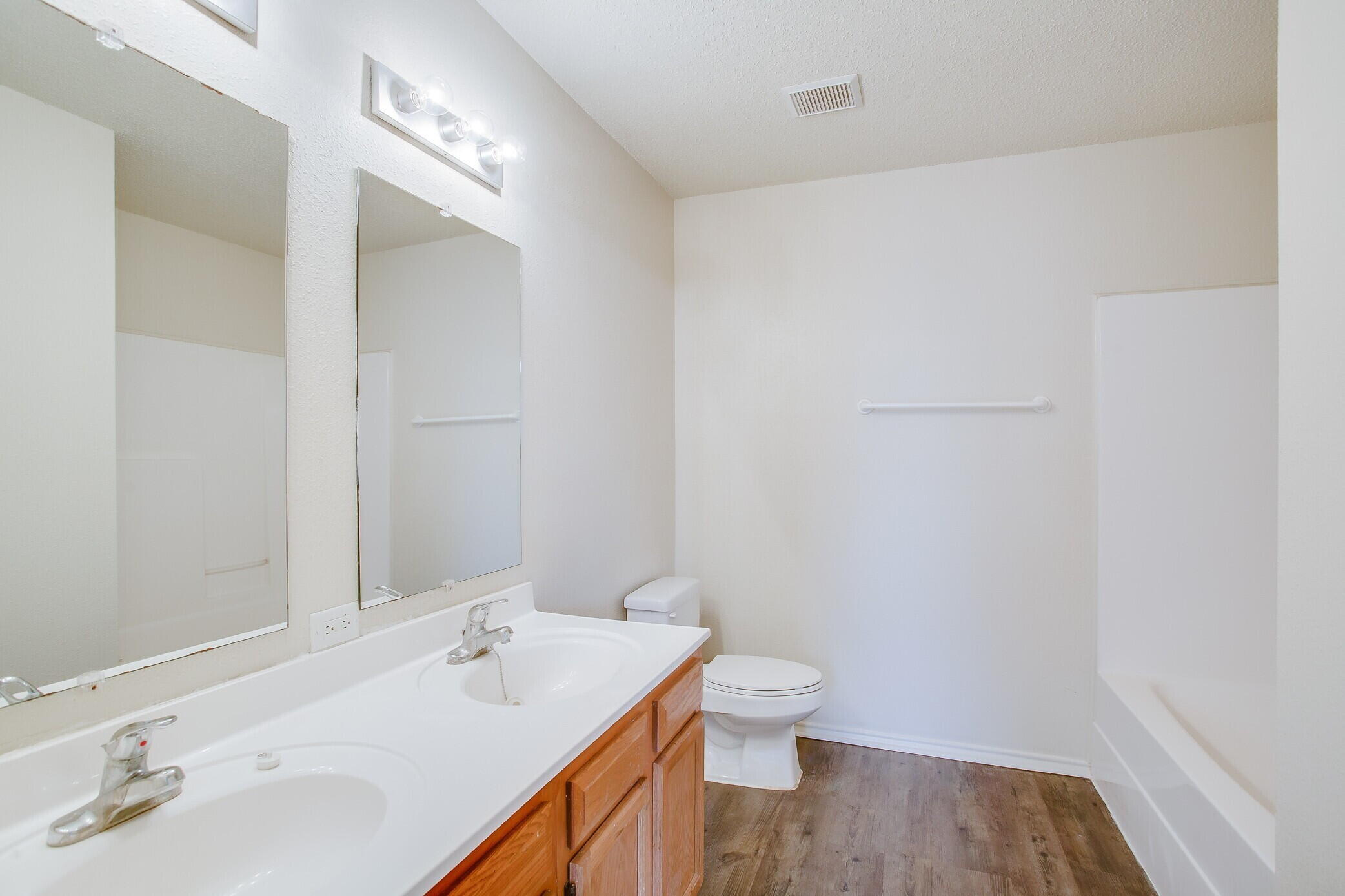 2709 110th Street Lubbock, TX 79423 - Photo 8 of 14 i-8