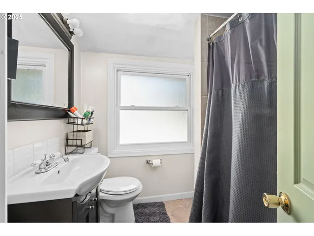 $380,000 | 410 East D Street, Rainier, OR 97048