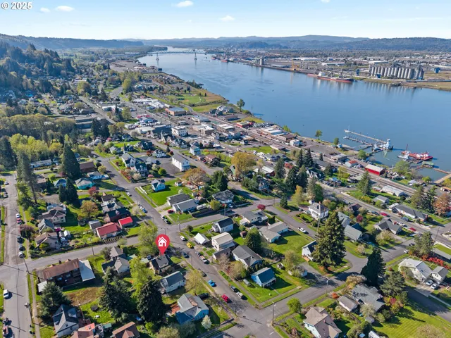 $380,000 | 410 East D Street, Rainier, OR 97048