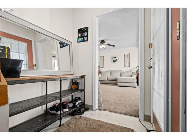 $380,000 | 410 East D Street, Rainier, OR 97048