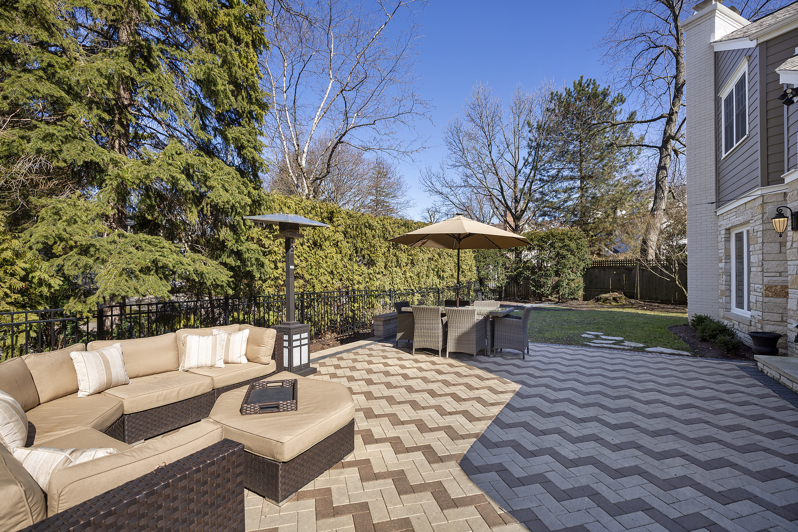 1000 Pawnee Road Wilmette, IL 60091 - Photo 22 of 30 Gallery Image 22