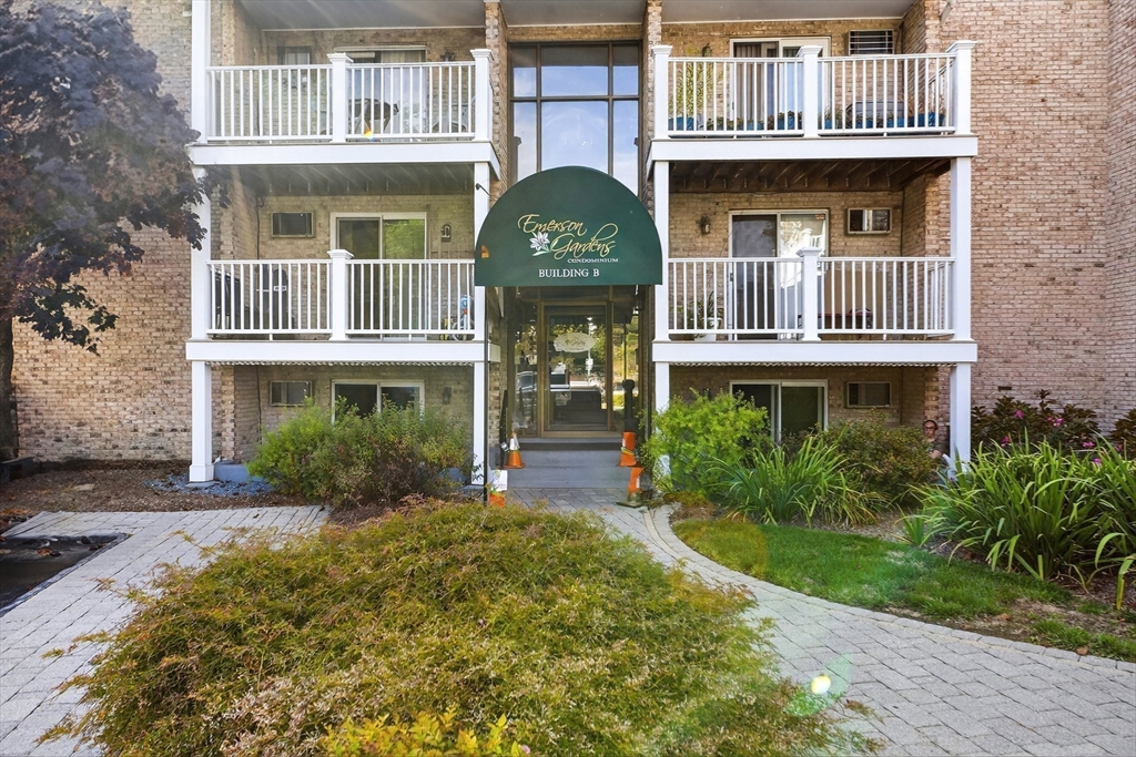 200 Manning Street, Unit 6B Hudson, MA 01749 - Photo 5 of 17