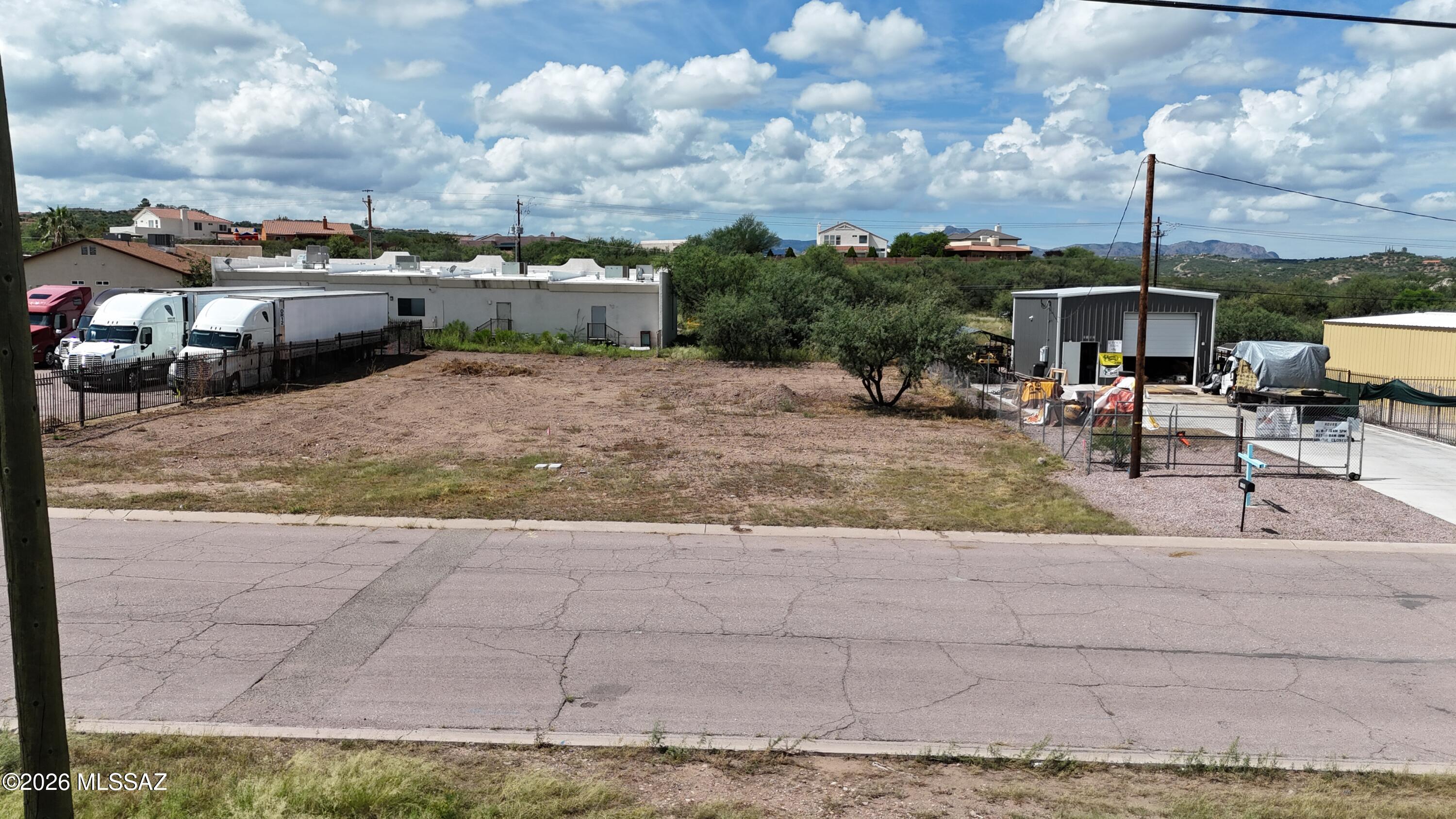 1148 Circulo Mercado, Unit 18 Rio Rico, AZ 85648 - Photo 1 of 7 1148 circulo mercado 1