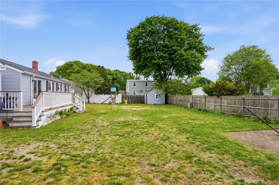 14 Beatrice Avenue Warwick, RI 02889 - Photo 27 of 31