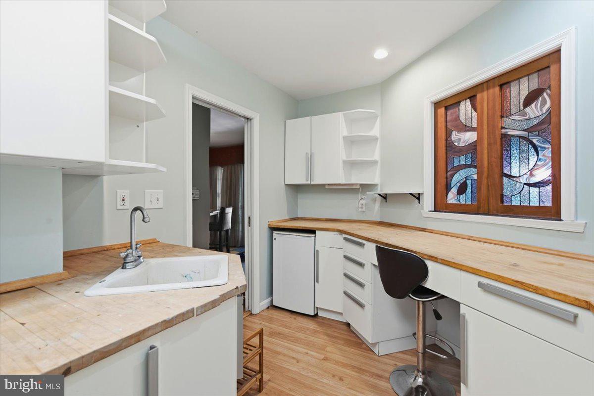 5803 Hall Street Burke, VA 22015 - Photo 32 of 77