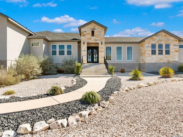 a view of a entryway with window
