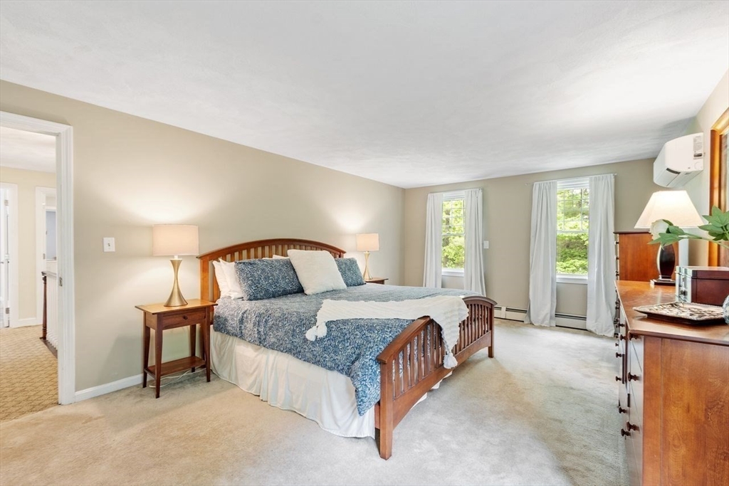 163 Candlestick Road North Andover, MA 01845 - Photo 21 of 41 Gallery Image 21