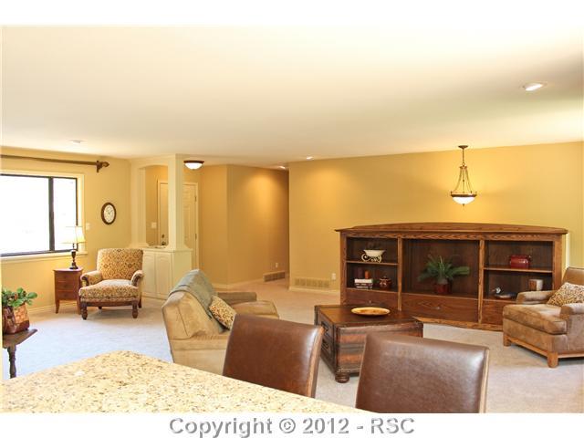 925 Hidden Valley Road Colorado Springs, CO 80919 - Photo 2 of 16 Gallery Image 2