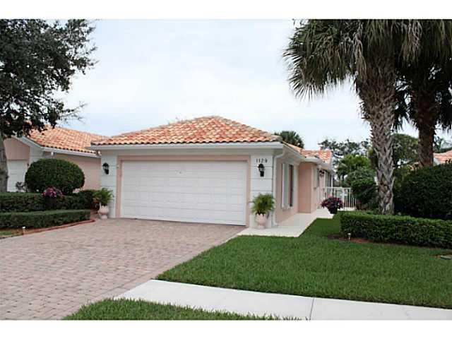 1129 Southwest Balmoral Trace Stuart, FL 34997 - Photo 1 of 25 Gallery Image 1
