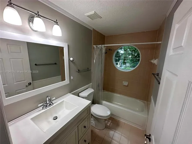 $3,950 | 2611 Regalia Way, Cooper City, FL 33026