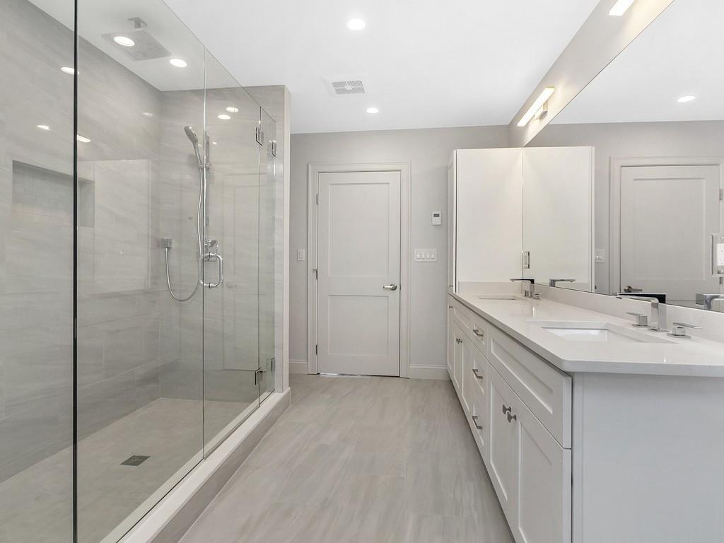 10 Elinor Road Newton, MA 02461 - Photo 14 of 28