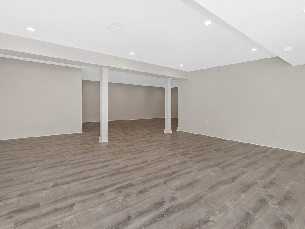 10 Elinor Road Newton, MA 02461 - Photo 26 of 28