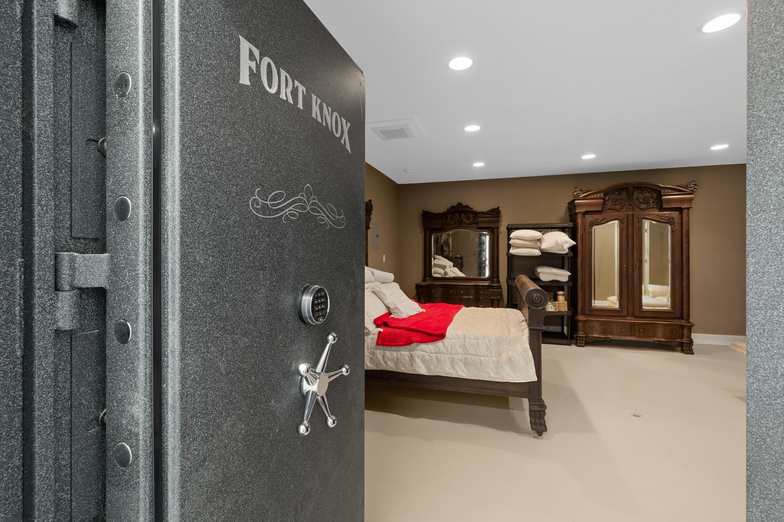 4304 Clarence Murphy Road Springfield, TN 37172 - Photo 25 of 30 a bedroom with a bed and window