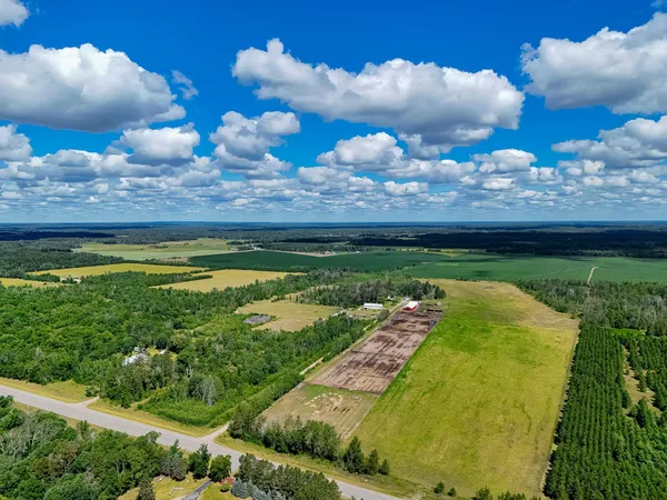 $550,000 | 17430 280th Street, Sebeka, MN 56477