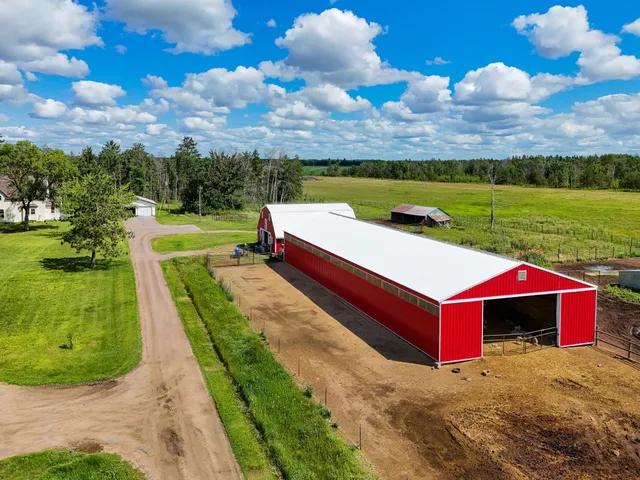 $550,000 | 17430 280th Street, Sebeka, MN 56477