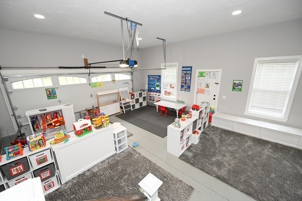 16 Travis Road Holliston, MA 01746 - Photo 27 of 36 Gallery Image 27