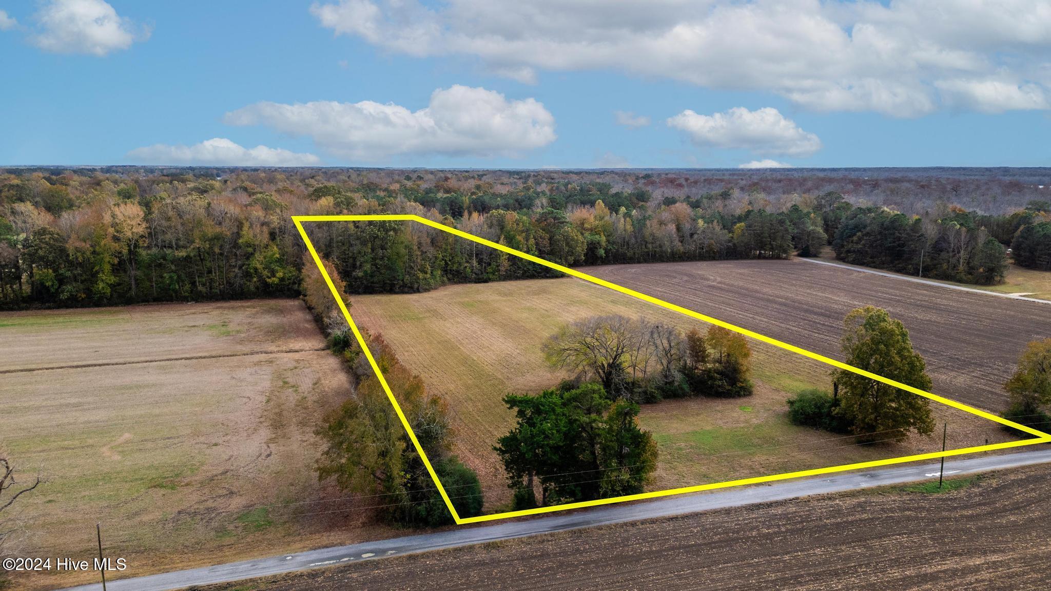 129 Hastings Landing Road Camden, NC 27921 - Photo 2 of 9 129 Hasting Landing Rd-9