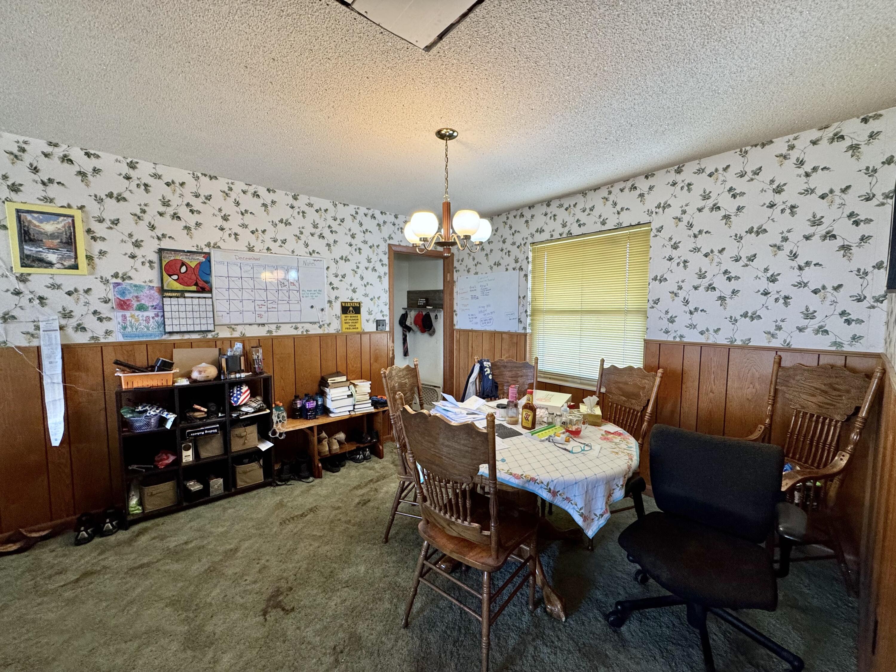 794 Kemmer Road Spring City, TN 37381 - Photo 6 of 16 6- Dining Area