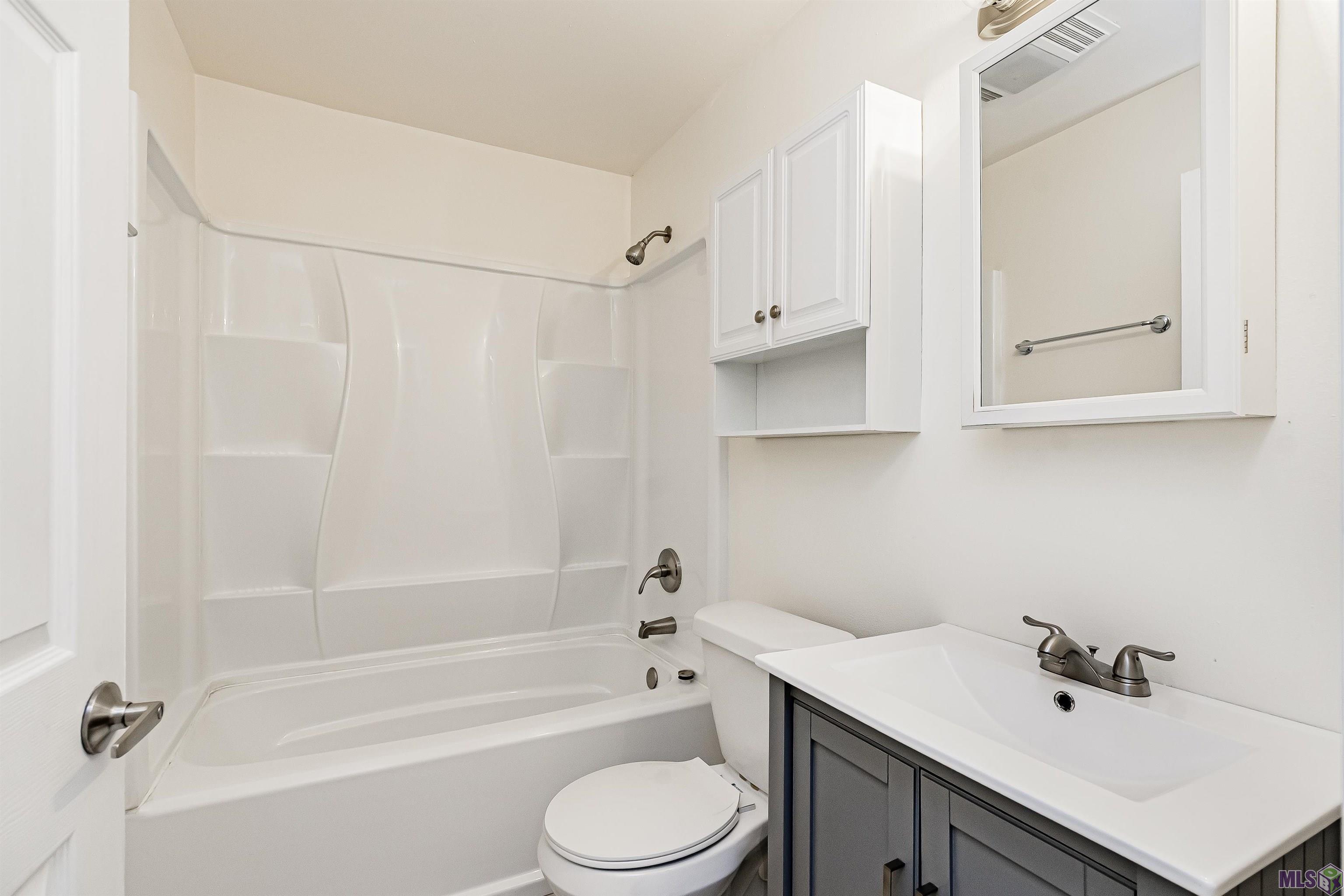 6872 Clinton Avenue Baton Rouge, LA 70805 - Photo 15 of 19