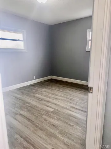 $1,200 | 211 Perthshire Road, St. Louis, MO 63137