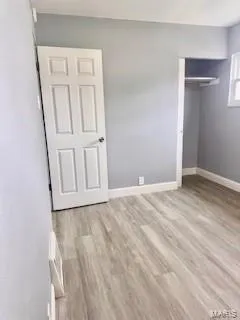 $1,200 | 211 Perthshire Road, St. Louis, MO 63137