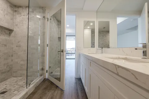 $1,650,000 | 7137 East Rancho Vista Drive, Unit 7008, Scottsdale, AZ 85251