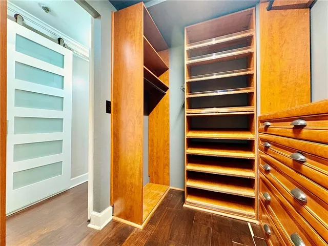 $1,750 | 1205 St Charles Avenue, Unit 1101, New Orleans, LA 70130