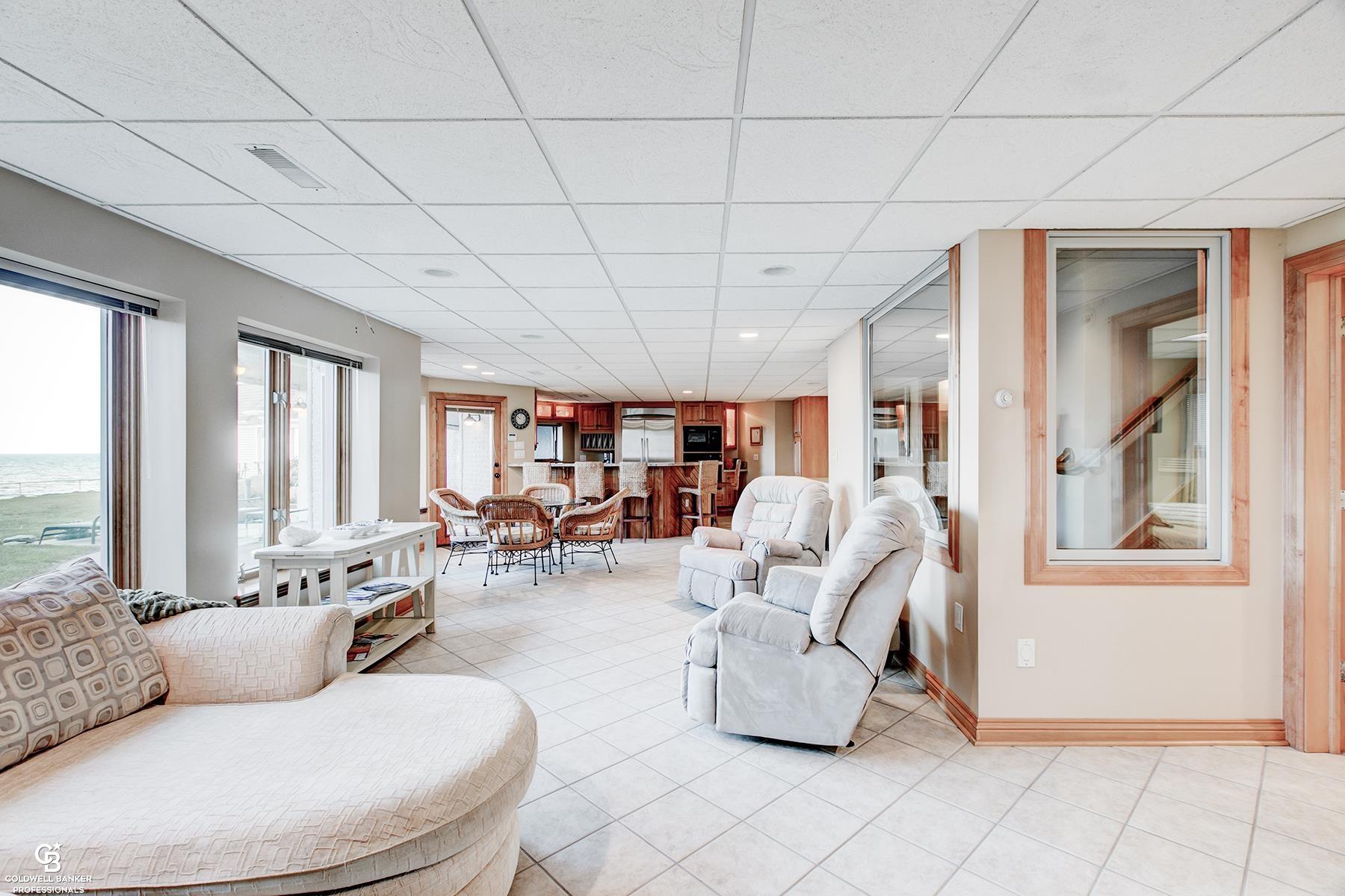 3864 North Lakeshore Road Deckerville, MI 48427 - Photo 58 of 88 50107318-57.JPG