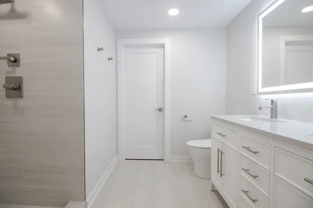 $2,500 | 1139 North Winchester Avenue, Unit G, Chicago, IL 60622