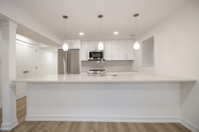 $2,500 | 1139 North Winchester Avenue, Unit G, Chicago, IL 60622