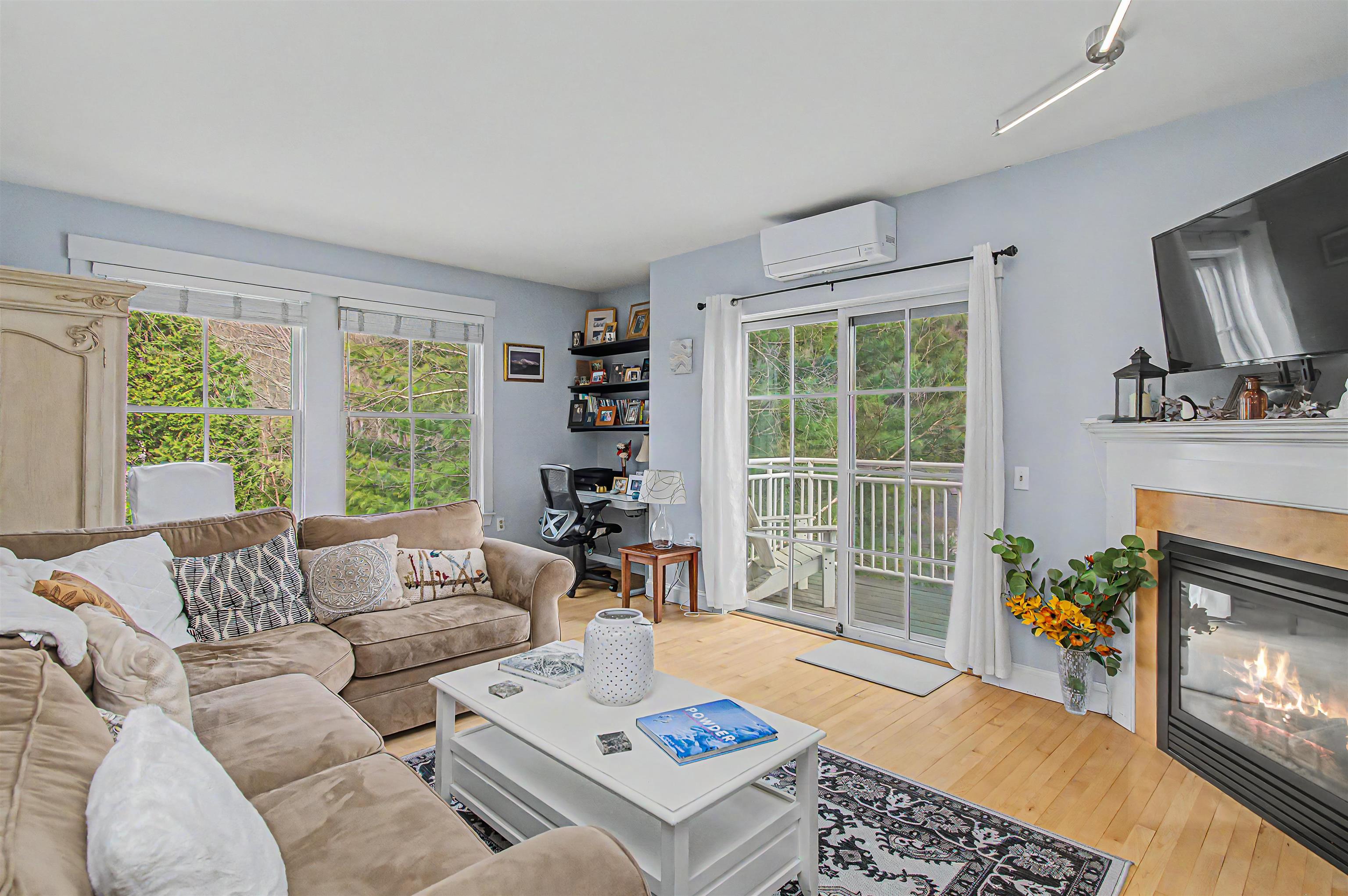 162 South Main Street, Unit 3D Stowe, VT 05672 - Photo 2 of 32