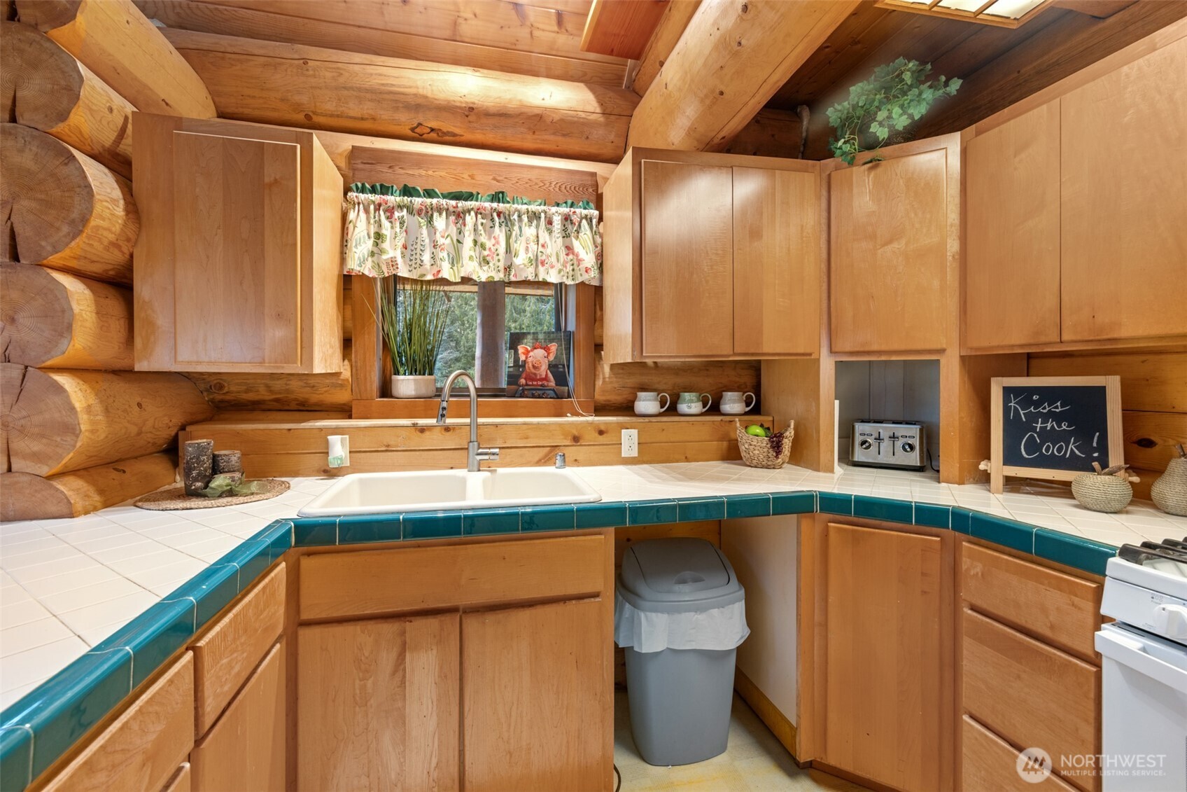 1422 Grauel-Ramapo Road Port Angeles, WA 98363 - Photo 18 of 32