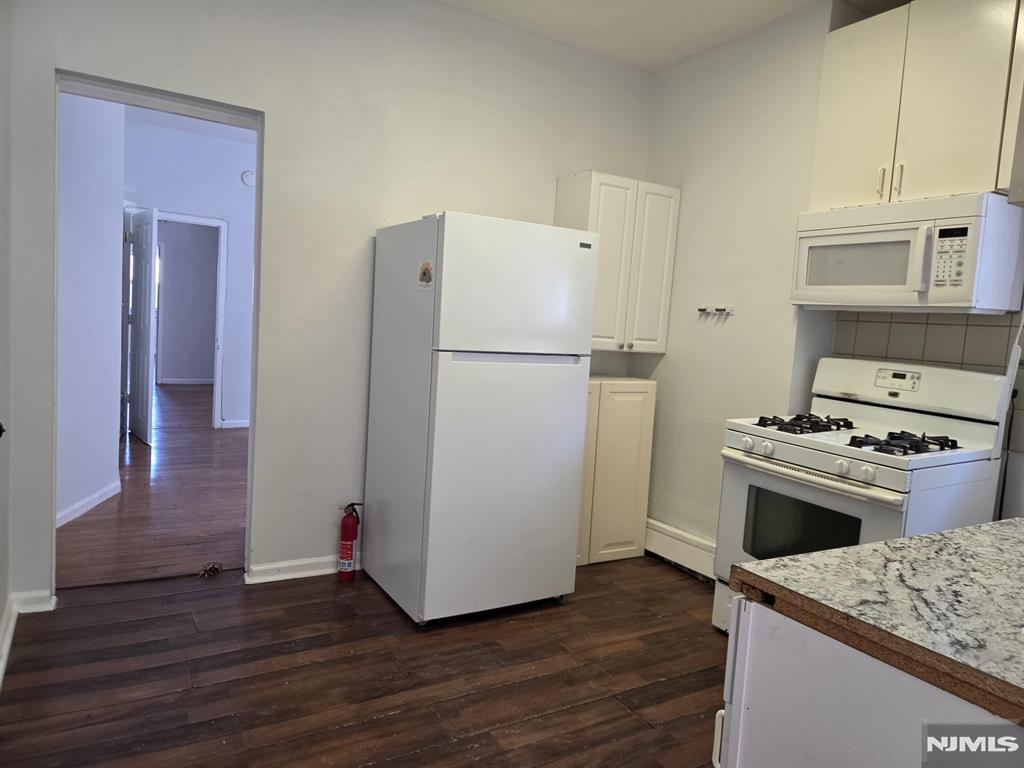23 Ridgefield Avenue, Unit 1 Ridgefield Park, NJ 07660 - Photo 10 of 10