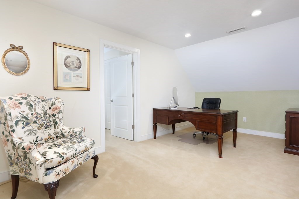 6 Summit Road, Unit 6 Belmont, MA 02478 - Photo 13 of 25 Gallery Image 13