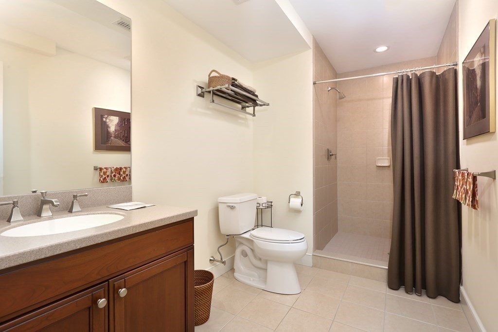 6 Summit Road, Unit 6 Belmont, MA 02478 - Photo 18 of 25 Gallery Image 18
