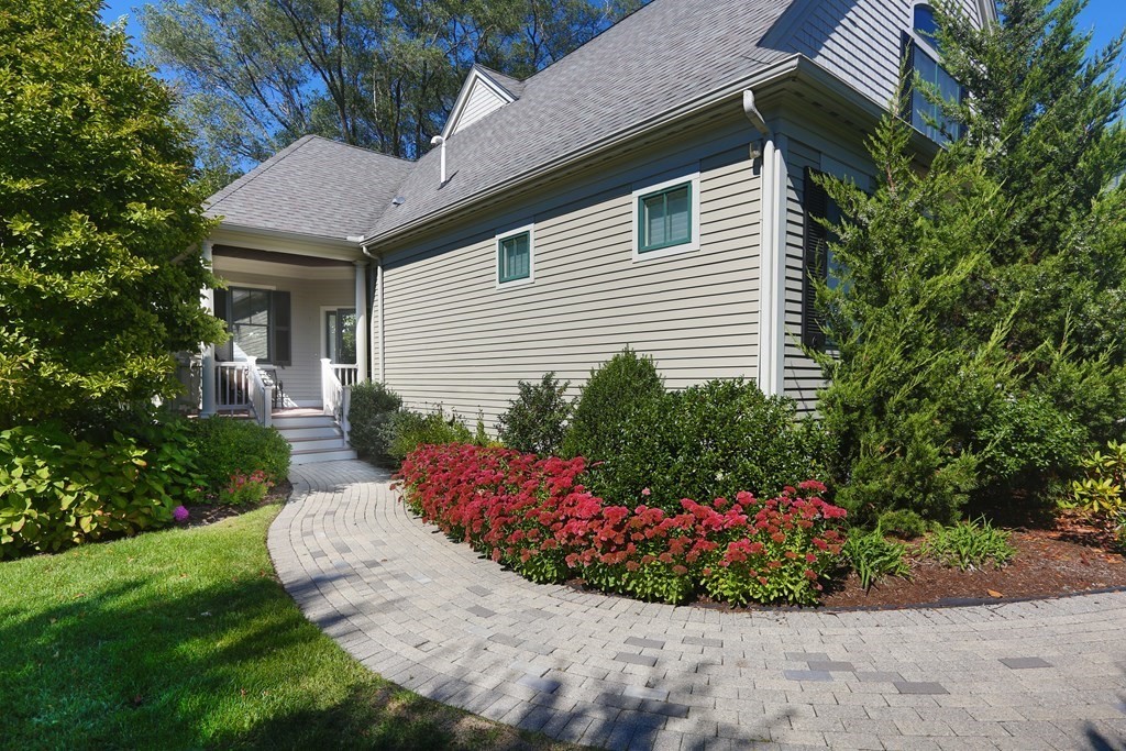 6 Summit Road, Unit 6 Belmont, MA 02478 - Photo 21 of 25 Gallery Image 21