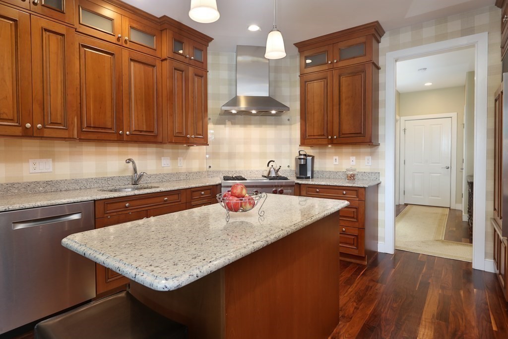 6 Summit Road, Unit 6 Belmont, MA 02478 - Photo 7 of 25 Gallery Image 7