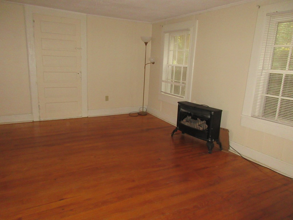 223 A Hasel Street Sumter, SC 29150 - Photo 3 of 9