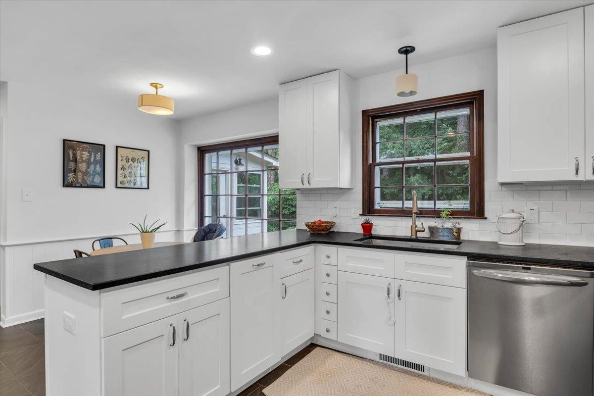 726 Hardimont Road Raleigh, NC 27609 - Photo 15 of 30 Photo 15