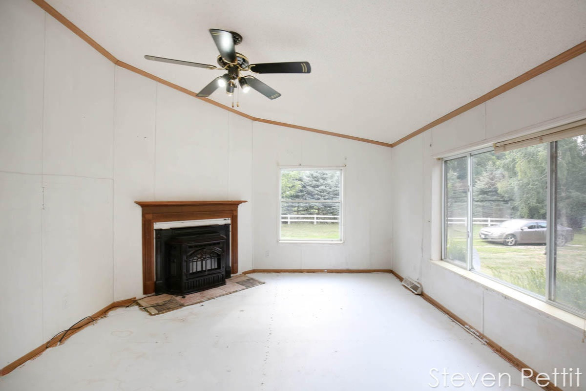 6259 Borden Road Fenwick, MI 48834 - Photo 4 of 29 490A8467 - Copy (2) - Copy