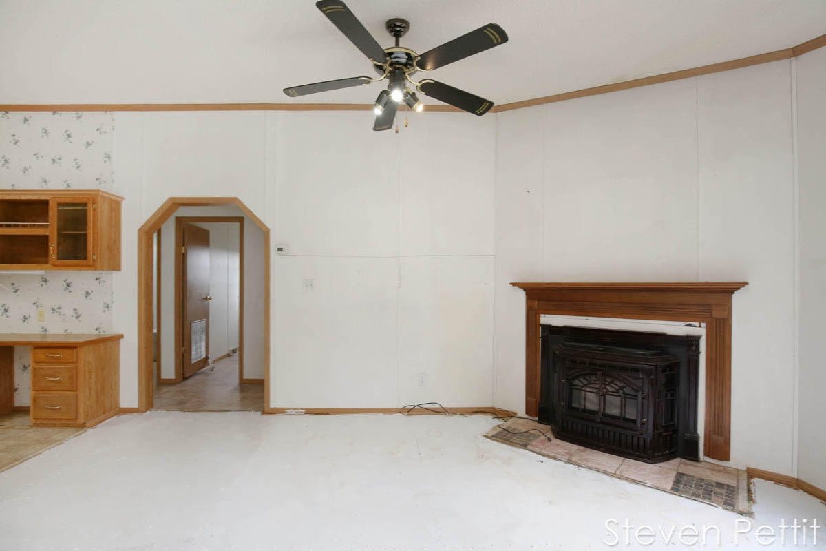 6259 Borden Road Fenwick, MI 48834 - Photo 5 of 29 490A8474 - Copy - Copy - Copy