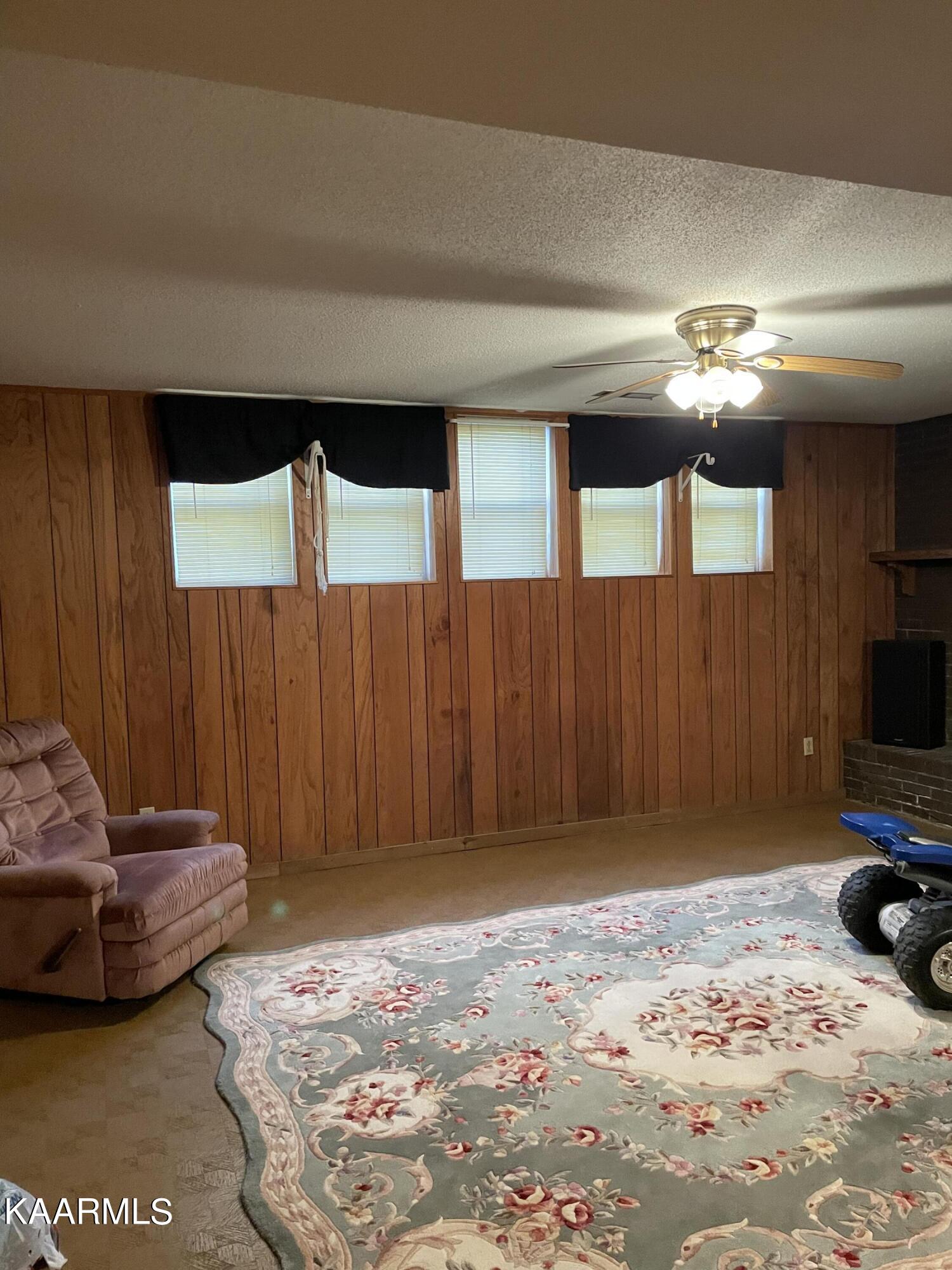 281 Sherwood Road Powell, TN 37849 - Photo 28 of 39 82CF5528-103B-4962-9191-0472320164D5